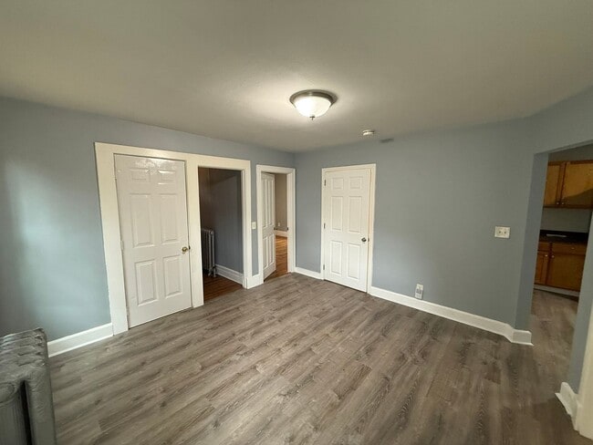 Building Photo - Spacious Five Bedroom, Single Family Home ...