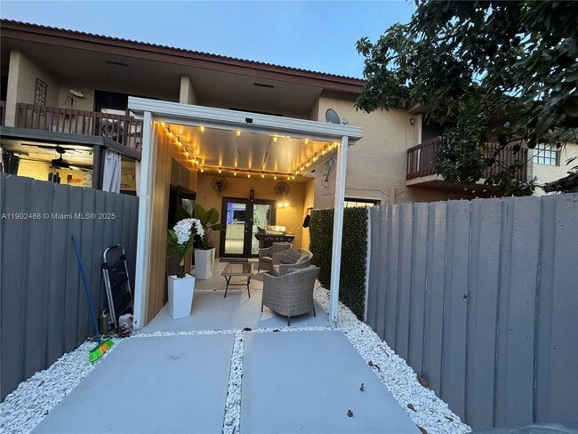 Building Photo - 13308 SW 60th Terrace