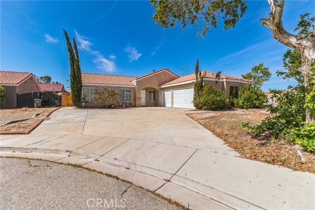 Building Photo - 6012 Sandpiper Pl