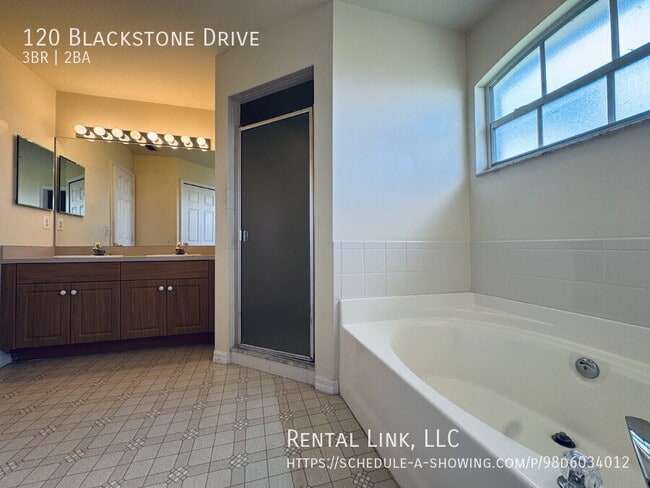 Building Photo - 120 Blackstone Dr