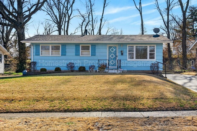 Building Photo - 1108 Renshaw Dr