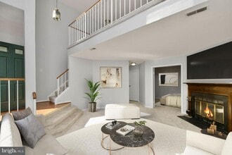 Building Photo - 7517 Belle Grae Dr