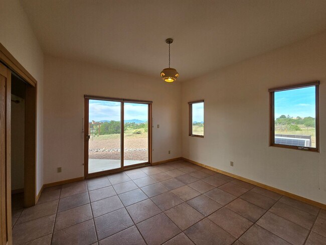 Building Photo - 74 Monte Alto Rd