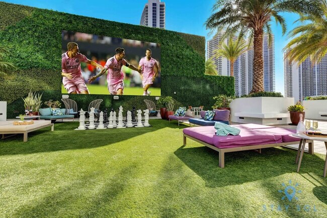 Building Photo - 4112 Jimmy Buffett Mem Hwy