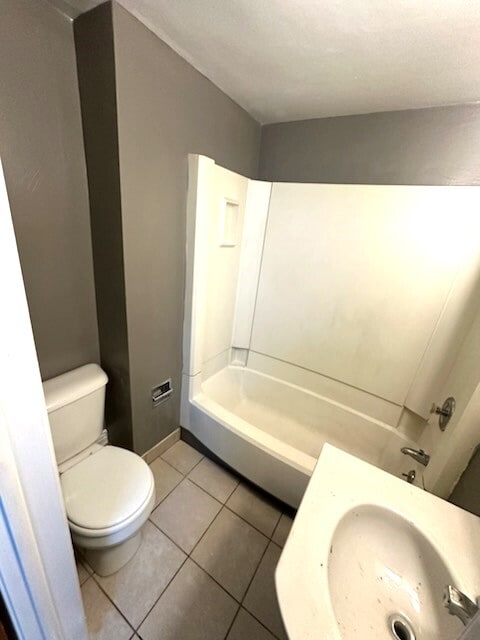 Building Photo - 2911 Cochran St