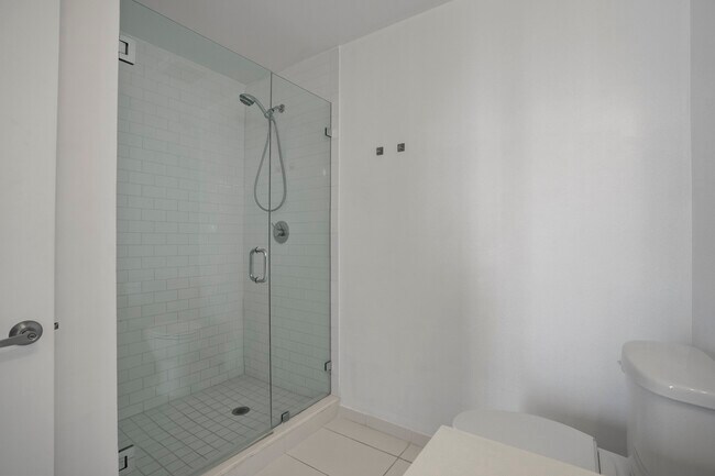 Building Photo - 151 SE 1st St