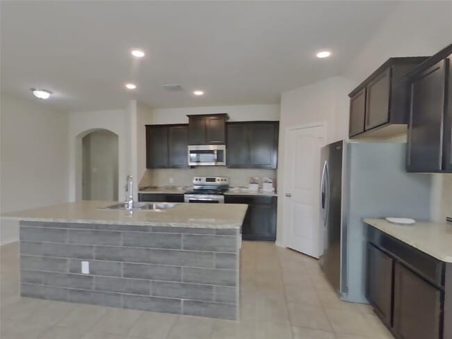 Building Photo - 1152 Ibis Falls Loop