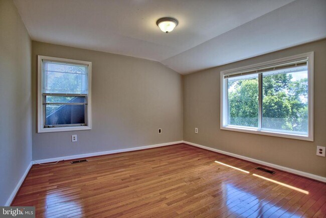 Building Photo - 1209 Merton Trail