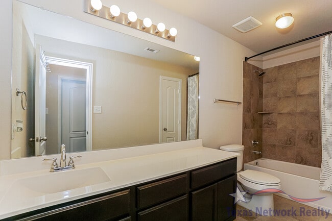 Building Photo - 7611 Presidio Haven