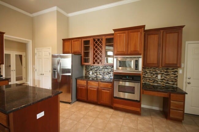 Primary Photo - 10205 Medinah Greens Dr