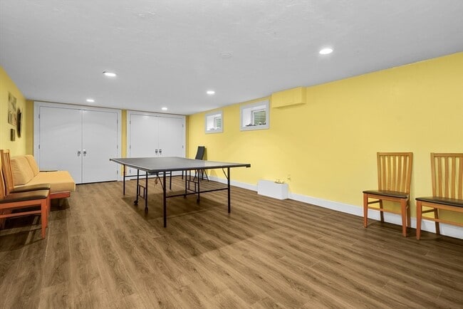 Building Photo - 18 Mignon Rd