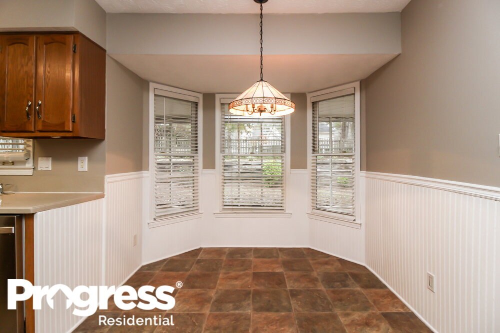 Building Photo - 505 Planceer Pl