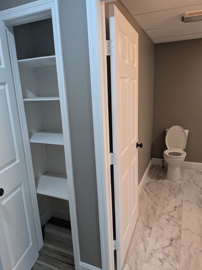 Building Photo - 1520-1524 Sanderson