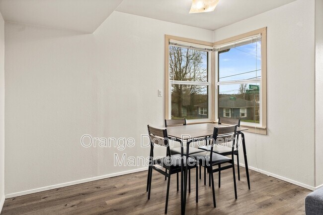 Building Photo - 51 S Arizona Ave