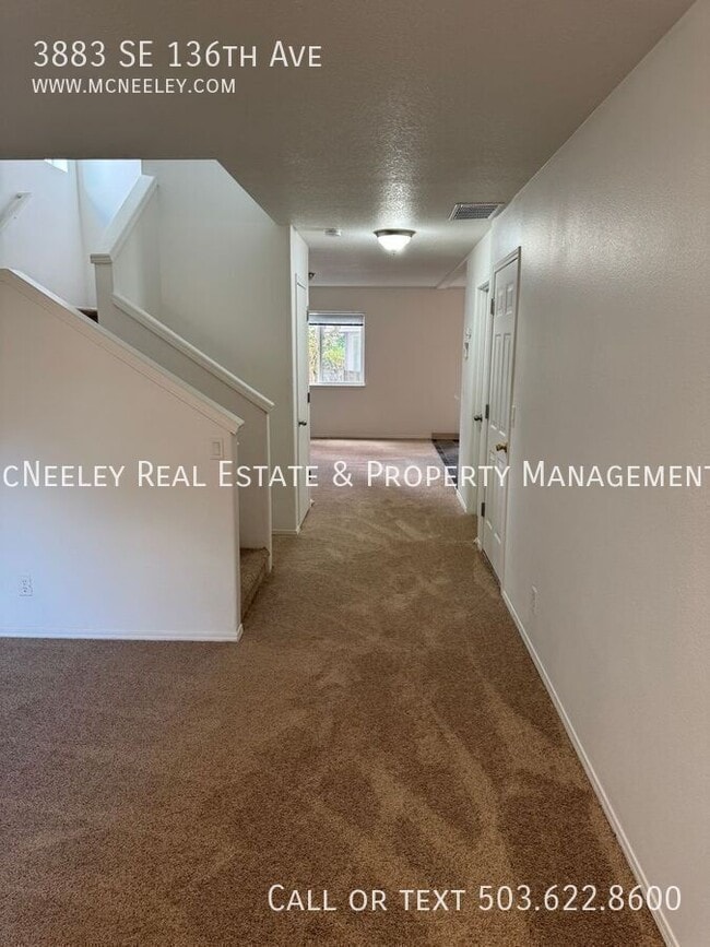 Building Photo - 3883 SE 136th Ave