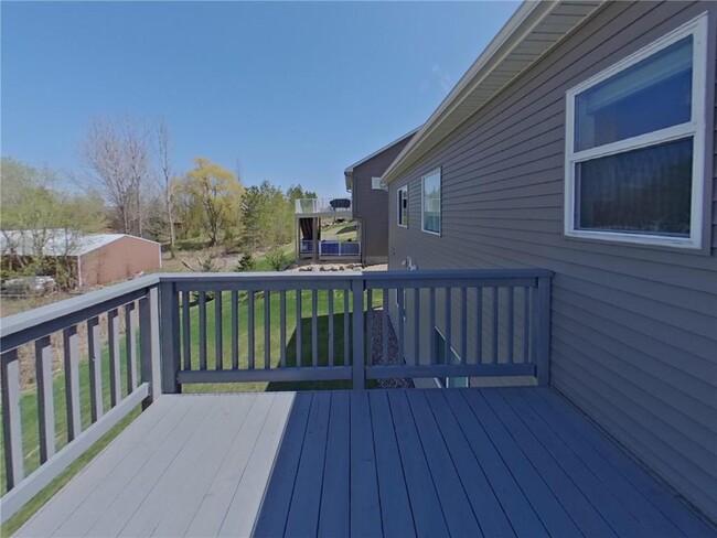 Building Photo - 1341 Meadow Ln
