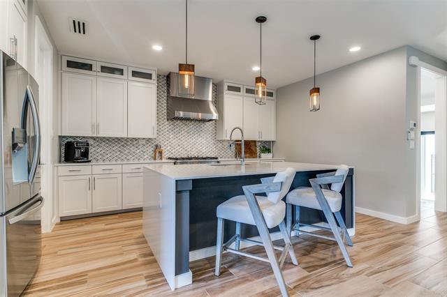 Building Photo - 1925 California Dr