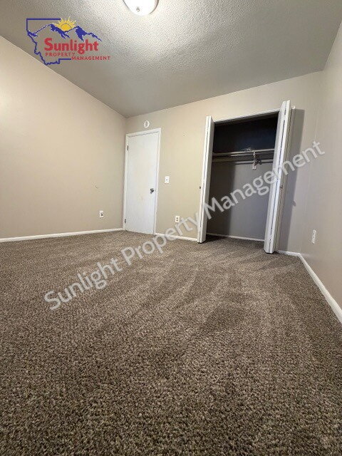 Building Photo - Charming 2-Bedroom Duplex in the Heights – Billings, MT