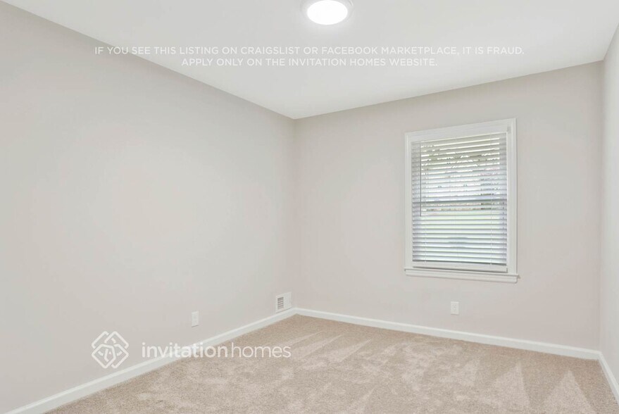 Building Photo - 3007 Lavista Ct