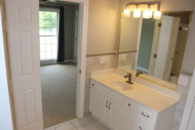 Building Photo - Serene 3-Acre Homestead in Sanford, NC – I...
