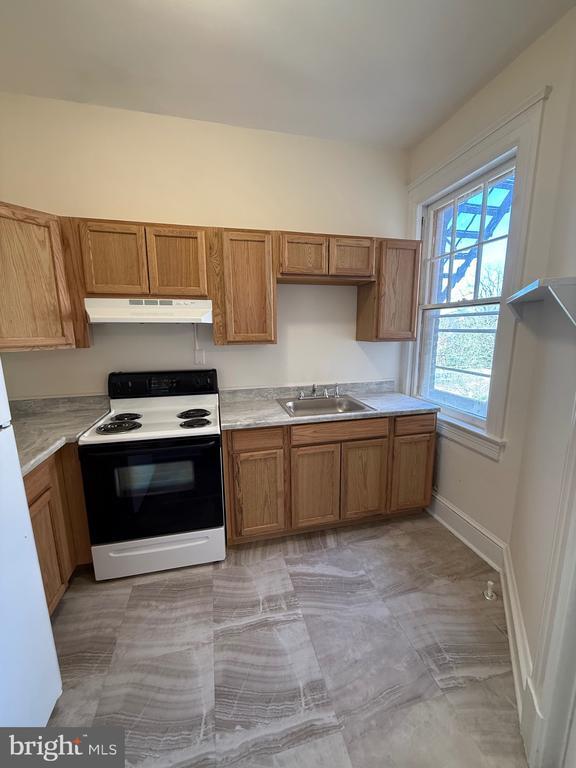 Building Photo - 700 Prince Edward St