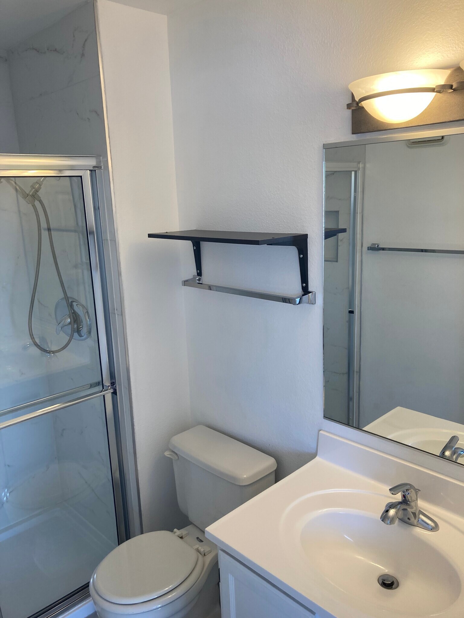 Building Photo - 4676 White Rock Cir