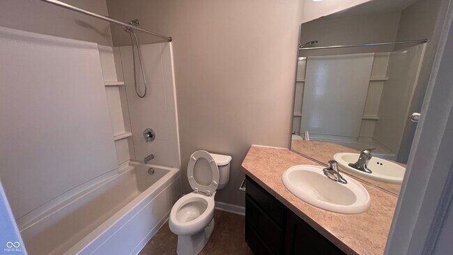 Building Photo - 12721 Tamworth Dr