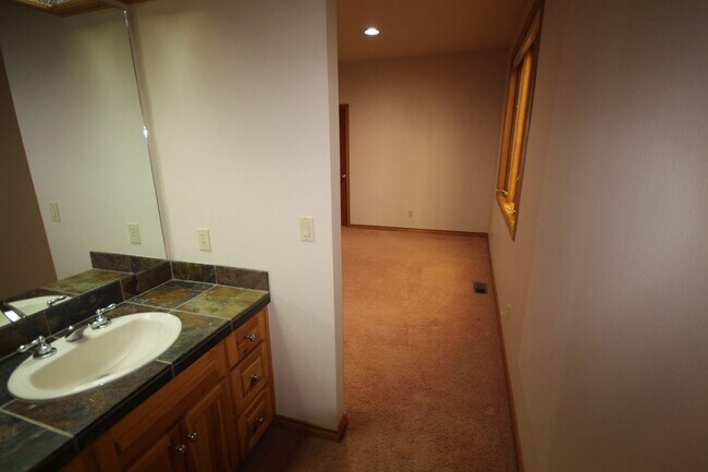 Building Photo - Custom Built Home in a Country Setting, 3 ...