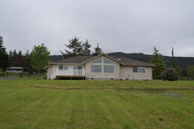 Building Photo - Newly renovated 3 bed 2 bath in a country ...