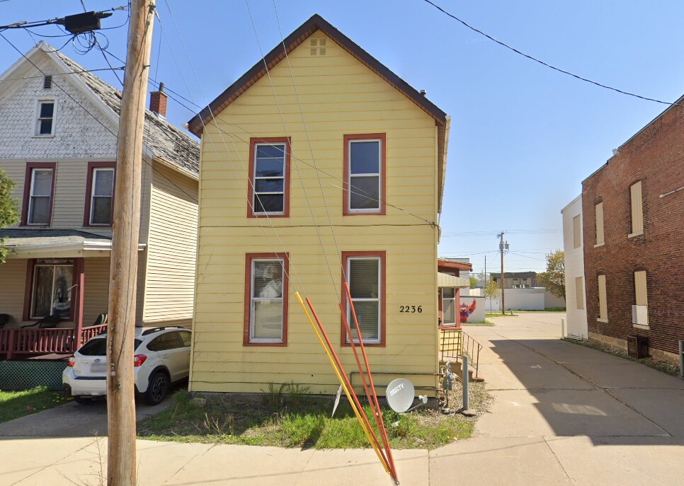 Building Photo - 2236 Central Ave