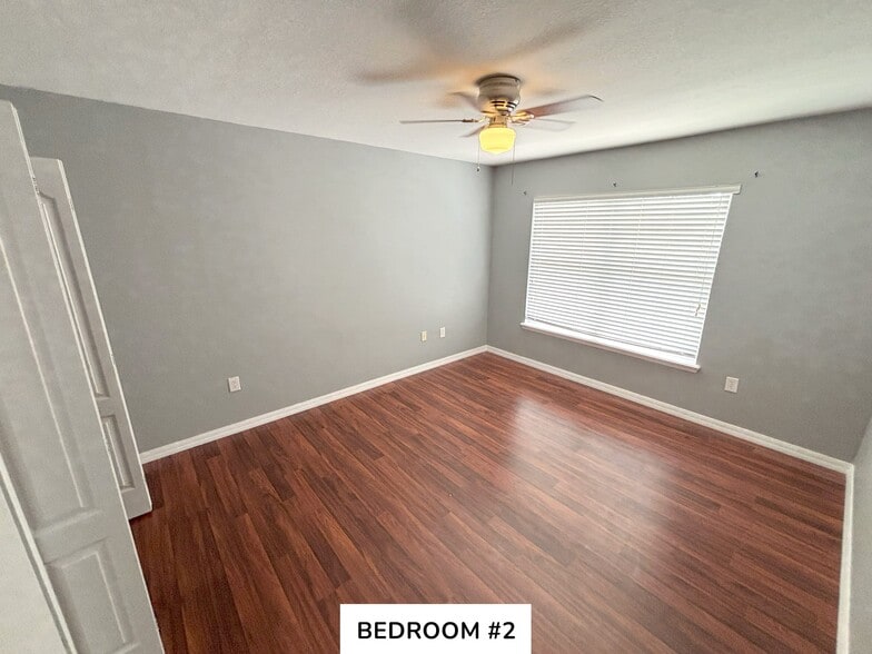 Masters bedroom - 4045 Pemberly Pines Cir
