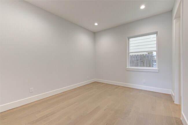 Building Photo - 6015 Nash Creek Ct