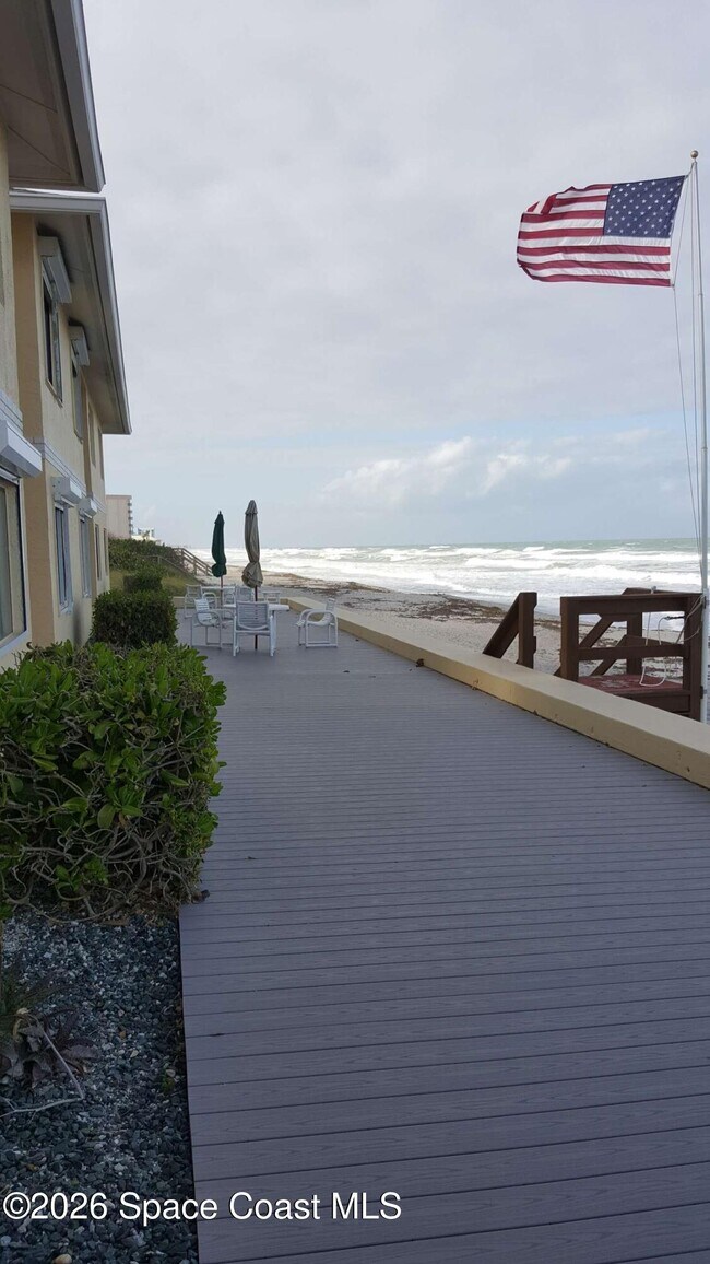 Building Photo - 1425 Jimmy Buffett Mem Hwy