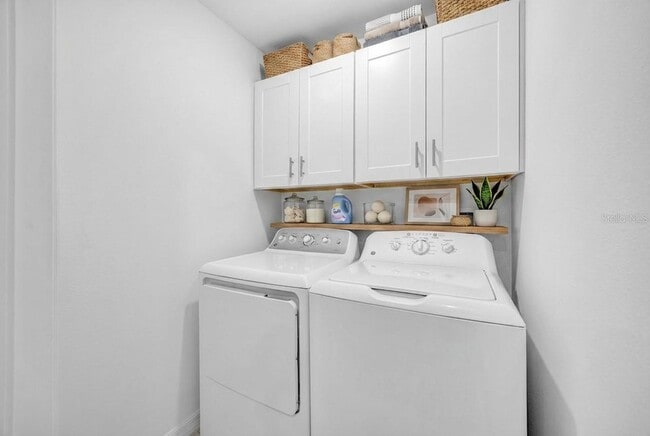 Building Photo - 2524 Sunray Venus Wy