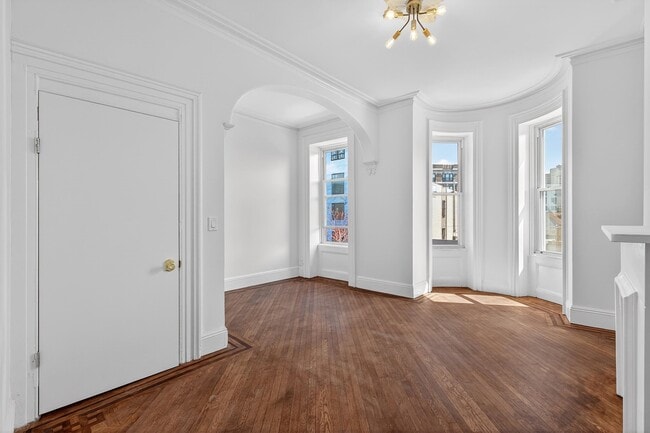 Building Photo - 701 Bergen Ave