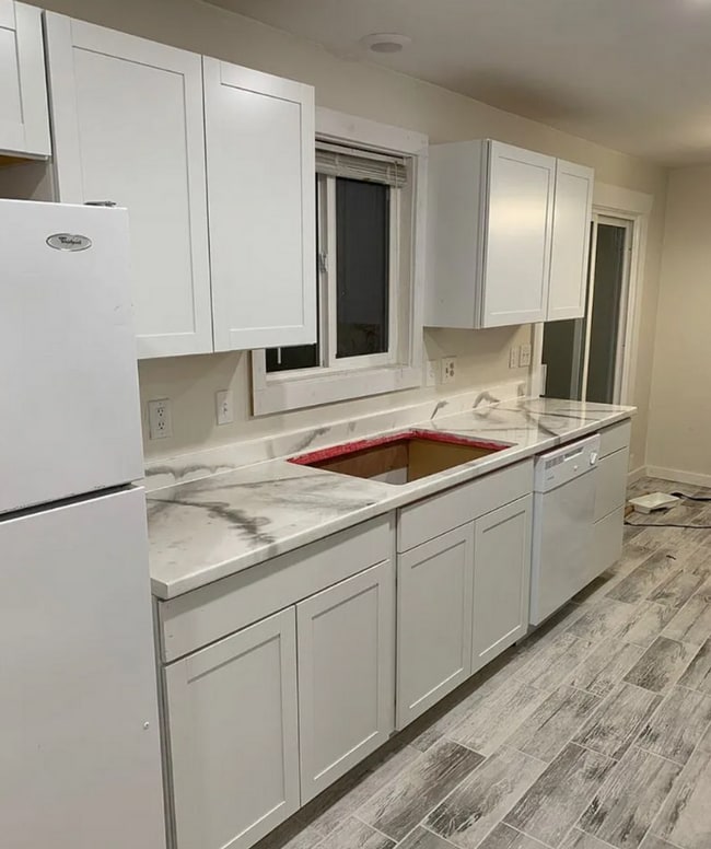 Primary Photo - Beautiful home FOR RENT in Rigby