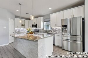 Building Photo - 8732 Stackstone