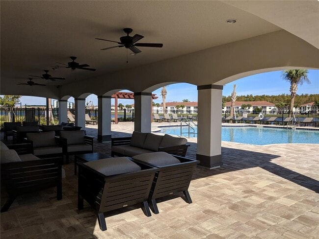 Building Photo - 15313 Willow Arbor Cir