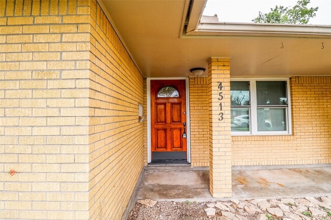 Building Photo - 4513 Nina Lee Ln