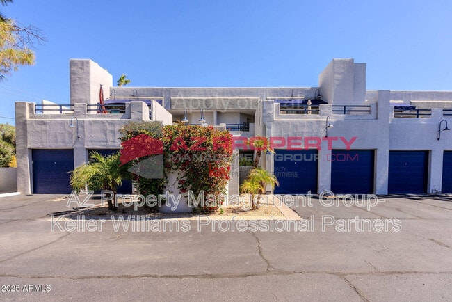 Primary Photo - 902 W Glendale Ave