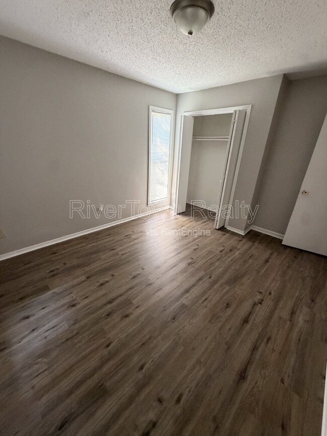 Building Photo - 6989 Cherry Blossom Dr