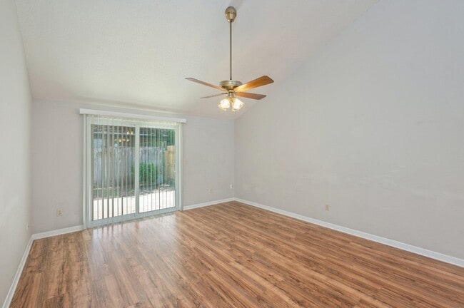 Building Photo - 96 Catamaran Ln