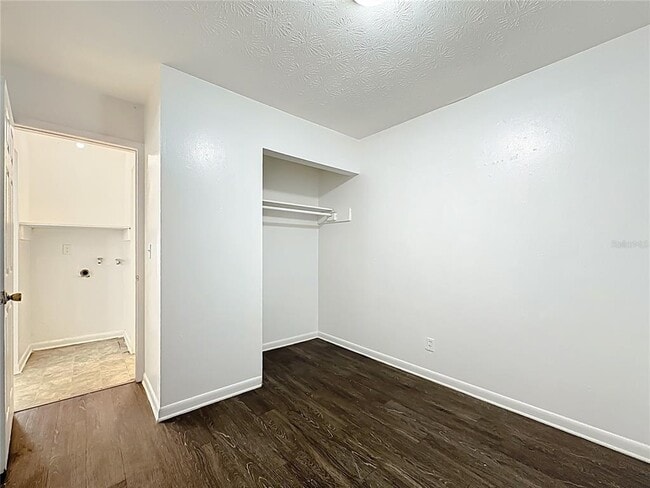 Building Photo - 4509 Ken Knight Dr N
