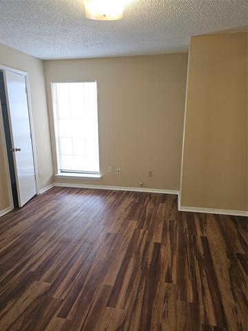 Building Photo - 2822 Wimbledon Ct