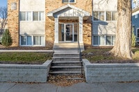 Building Photo - 2420 Dupont