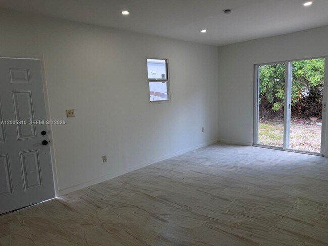 Building Photo - 2335 NW 68th St