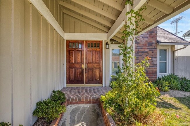 Building Photo - 10206 Nevada Ave