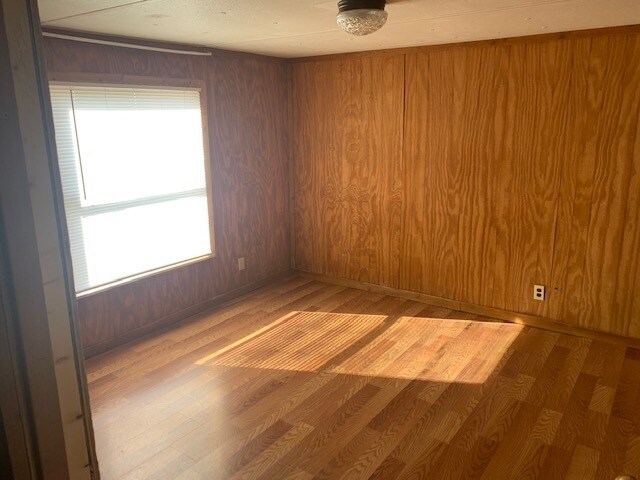 Building Photo - 344 Private Road 912