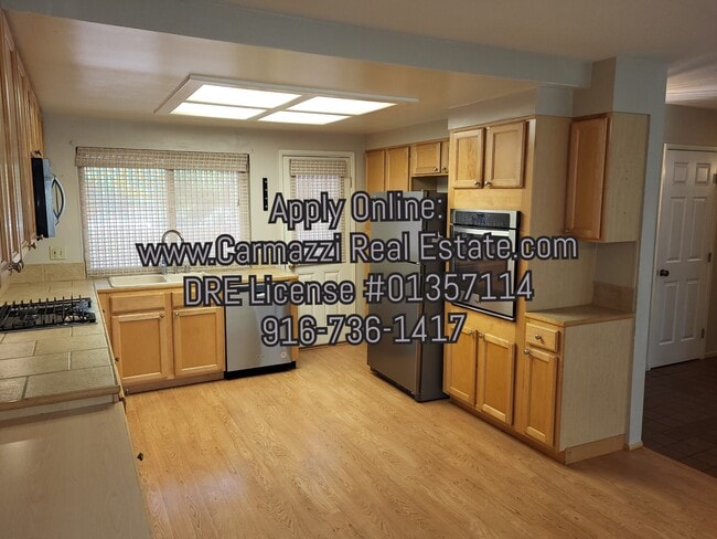 Building Photo - 6909 Vera Cruz Ct