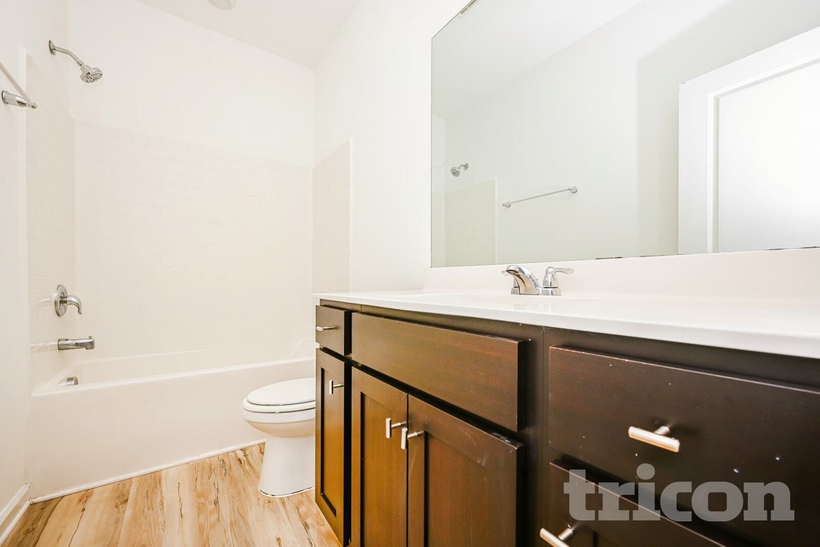 Building Photo - 424 Freeport Wy